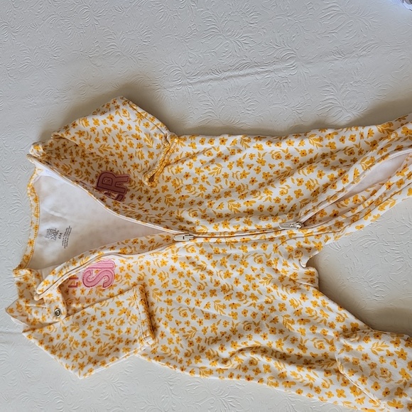 3/$20. Baby Girl Sleeper - Picture 3 of 4